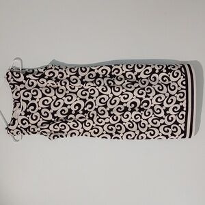 London Times Dress. Size 8. Black and‎ White Swirl pattern.